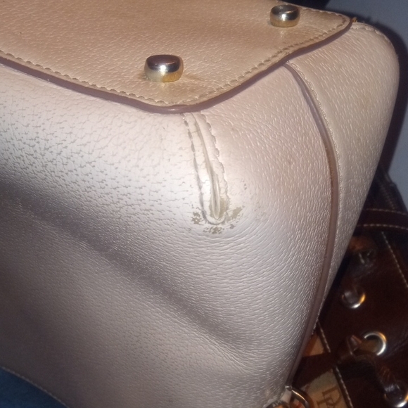 kate spade | Picnic Perfect Bee Lottie Handbag | GUC- see description - Picture 7 of 14